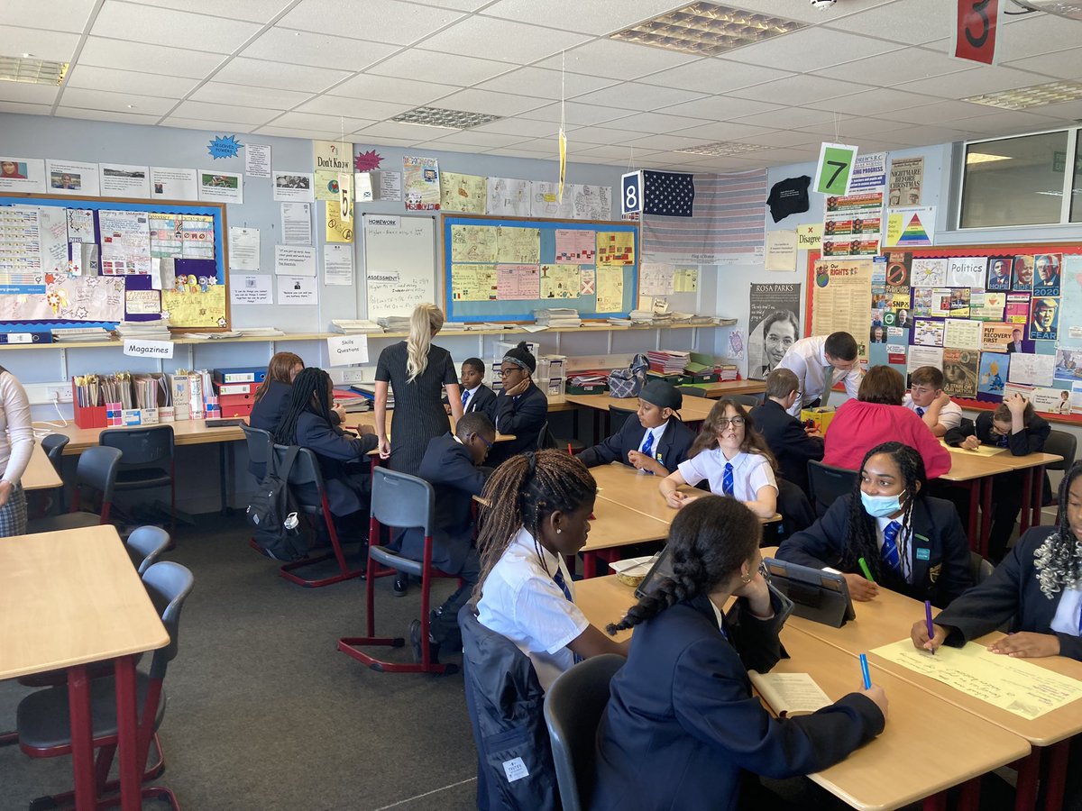 MrRobertsonMods's tweet photo. Great meeting of our STAR ambassadors this lunchtime as we began preparing an assembly PPT ahead of the roll out of our water bottle initiative following pupil voice exercises. https://t.co/pCu0t8AlCG