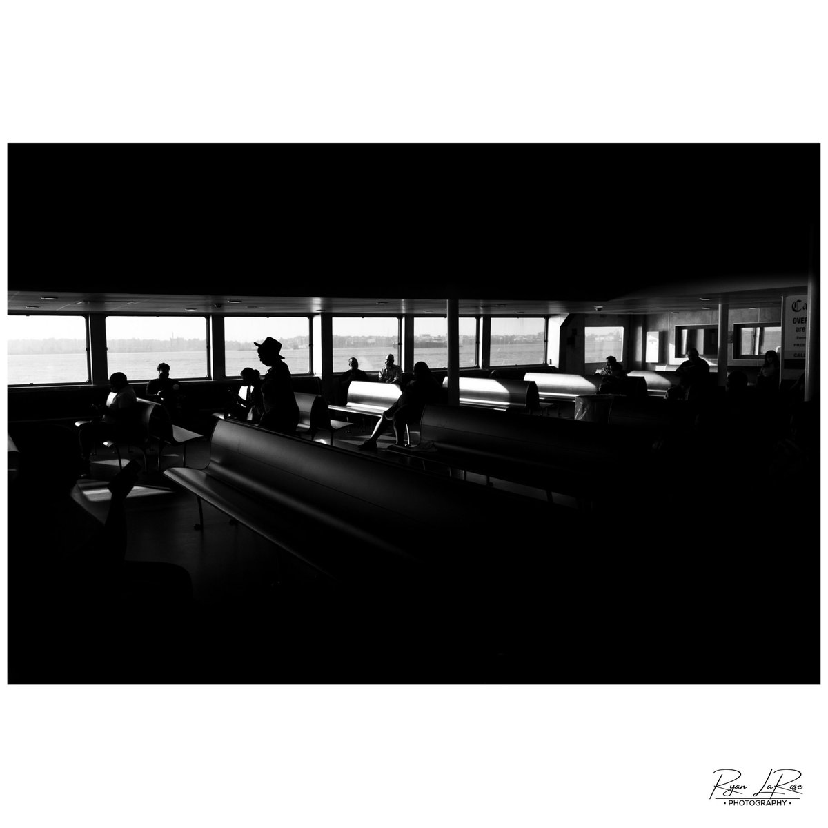 “Morning Ferry”
New York City, NY - 2022
Copyright©️Ryan LaRose
⬇️Prints⬇️
ryanlarosephotography.com

#canon #canonphotographers #mirrorless #photographer #photography #street #streetphotography #blackandwhite  #ny #statenislandferry @CanonUSAimaging @LeicaCameraUSA  @SonyAlpha