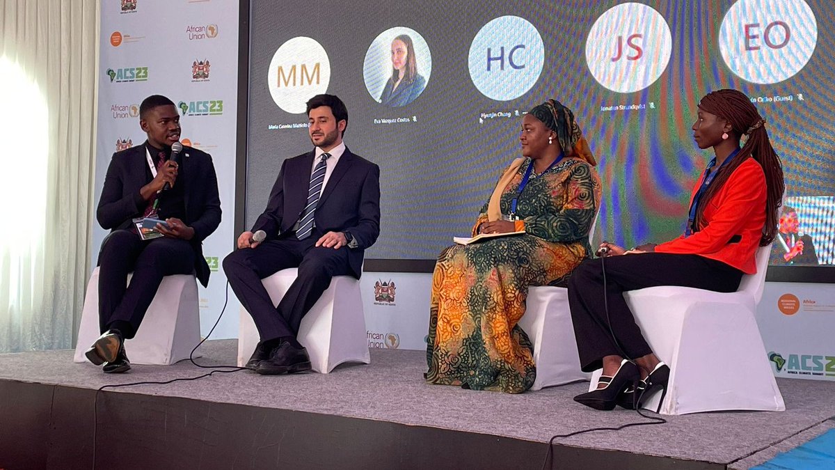 IRENA's tweet photo. IRENA recognises young people as vital actors in the energy transition🙌.

Through 2 youth events at #ACS23, @IRENA:

⚡️ Raised awareness to build capacities of African youth climate practitioners
⚡️ Explored opportunities to enhance African youth participation in climate action https://t.co/FlSbjxyanq