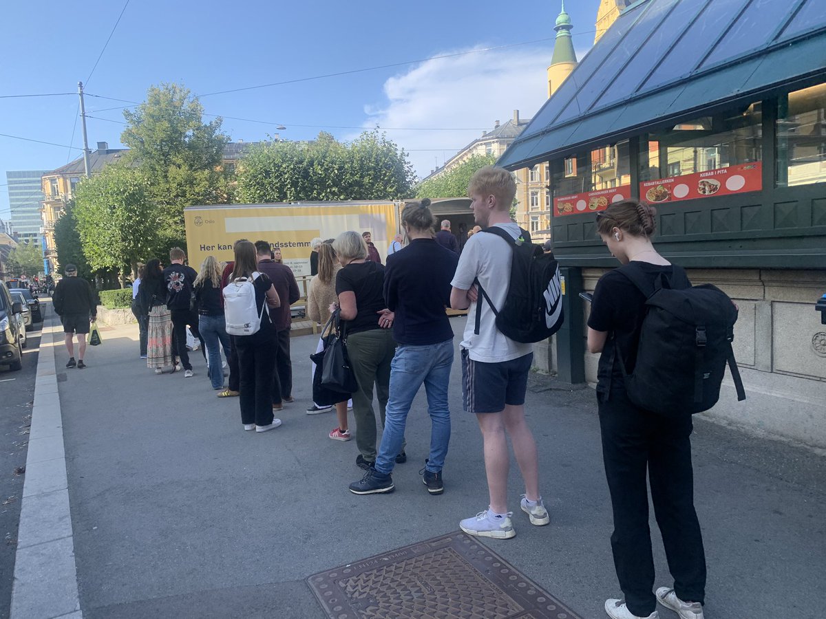 Henning Thoresen 🍷🍺🎺🎶 tweet media