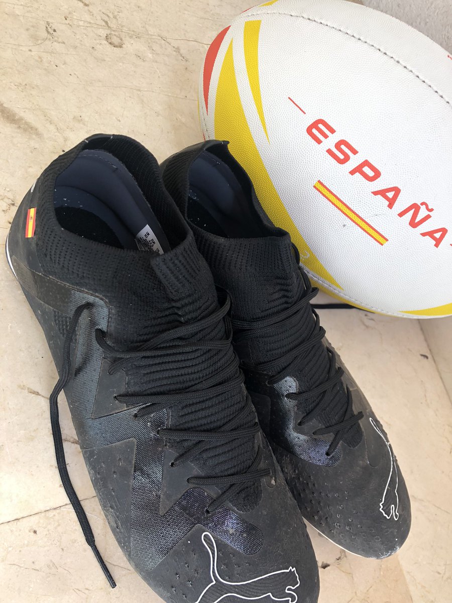 Happy to say that I’ve made it to Alicante, Spain, for my 3rd year of University! 🇪🇸

I’m completing a 9 month rugby coaching internship with the Men’s University team and a local academy! 🏉 

Looking forward to the journey! 🙌🏼