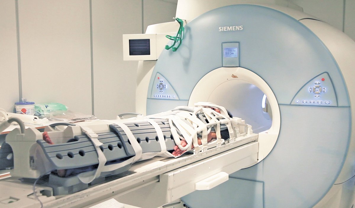 📍 Berlin Spotlight: HyungJun Park at @ArtLaboratoryB 

"Artificial Consciousness" challenges conventional perspectives on technology, dreams, and identity, inviting viewers into thought-provoking sensory experiences. 

🔗 artrabbit.com/network/featur…