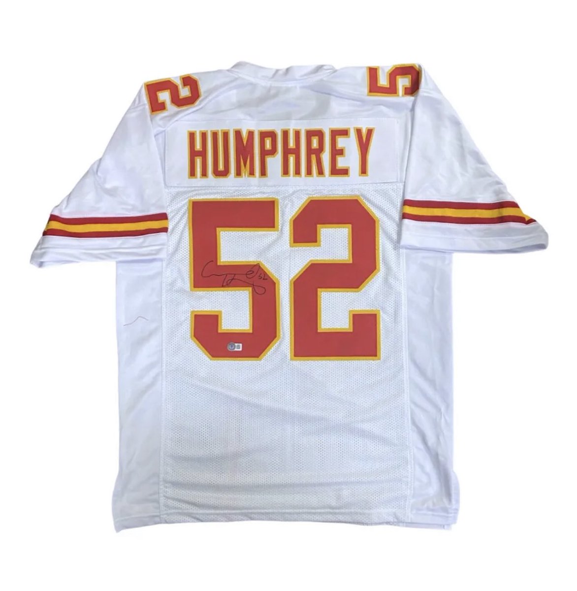 Since I am stuck in bed with pneumonia, I am going to do something that makes me feel better! I am going to raffle off an autographed Chiefs jersey of <a href="/creed_humphrey/">Creed Humphrey</a>. Just like, follow, and retweet. One day away Kingdom! 

Ex: Raffle ⬇️
<a href="/hbtCHIEFS/">HBTC</a> <a href="/KingdomsQueens/">The Kingdom’s Queens</a> <a href="/ArrowheadLive/">Arrowhead Live</a>