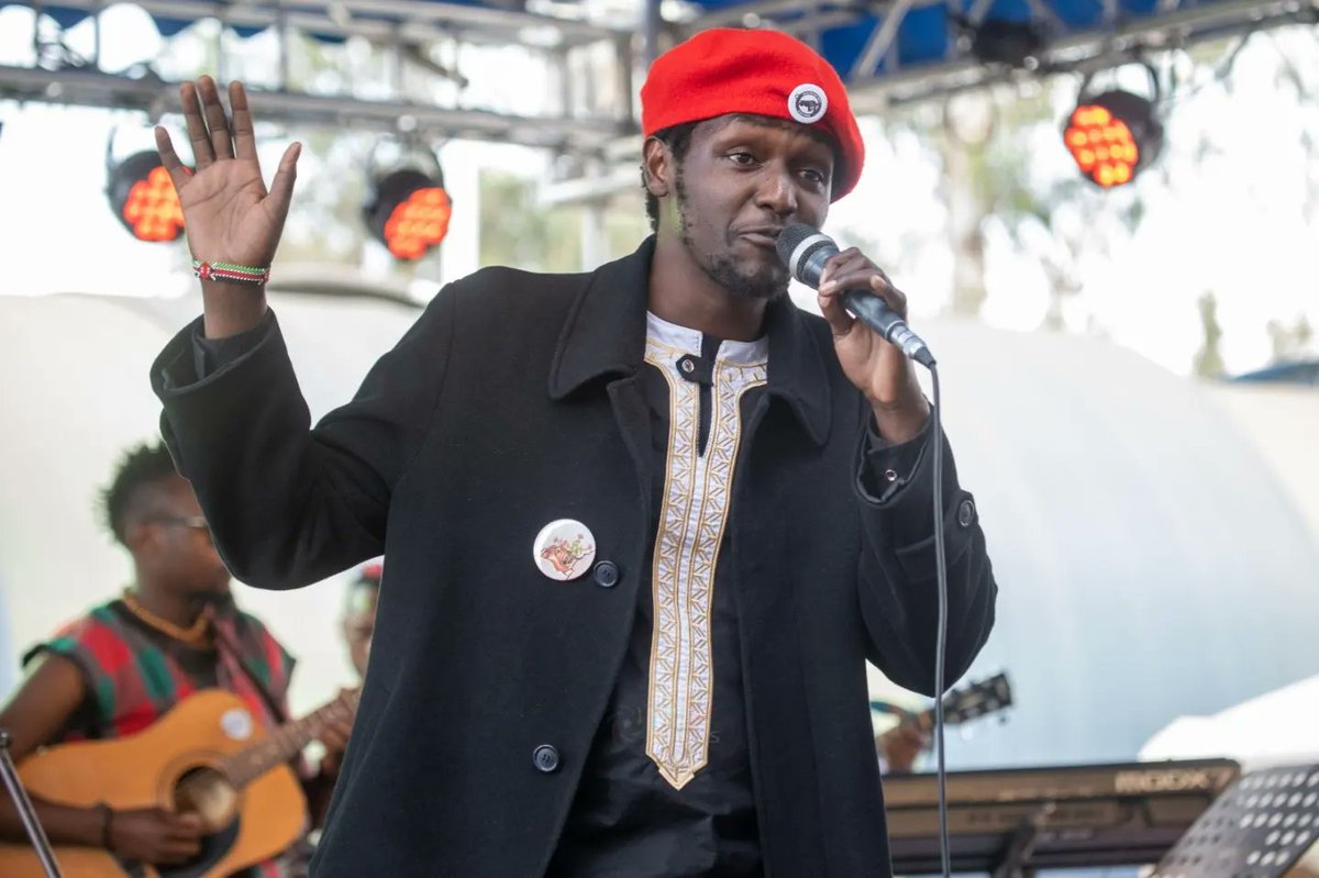 Dorphan_age's tweet photo. "I am the truth in your empty pockets
And the lies from your politician's mouth
Hell, I am the propaganda minister
I am as mysterious as I am sinister
Call me trouble"
#WhoAmI?

#ClimateYetuConcert
#PeoplesACS23 #ACS23
#Dorphanage #ClimateJustice #ClimateAction

📷: @TepStudios https://t.co/ZEeqlYXhdJ