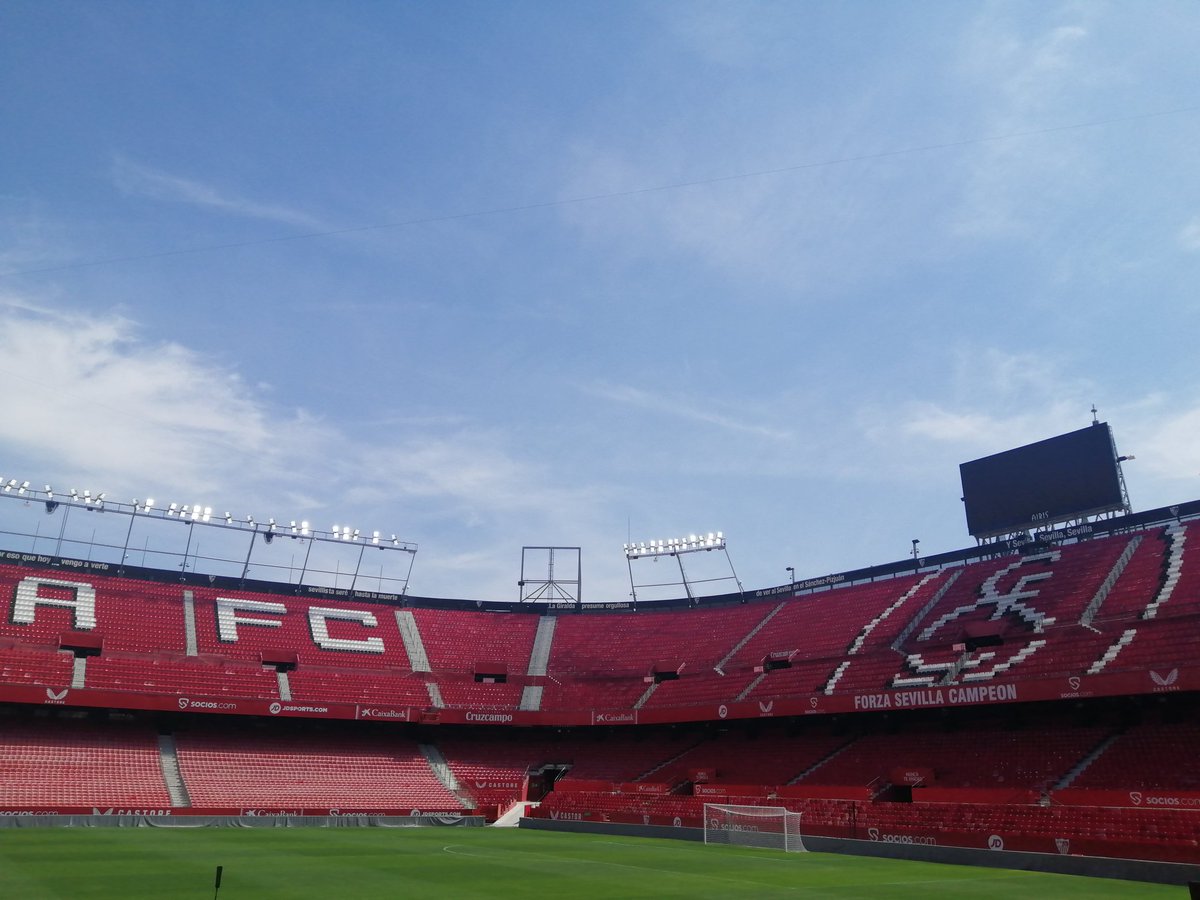⚽⚪🔴