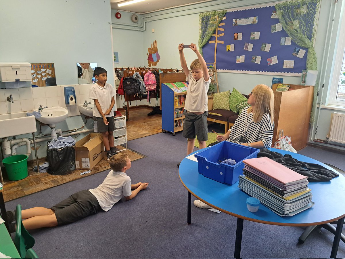 Year 5 Fine tweet media