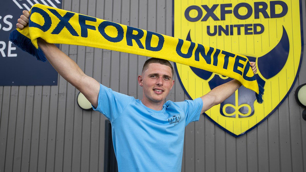 Great to see youngsters like Aidan Elliot-Wheeer getting chances in the first team… but has anyone checked that he’s not actually Fin Stevens? 

#oufc #coyy