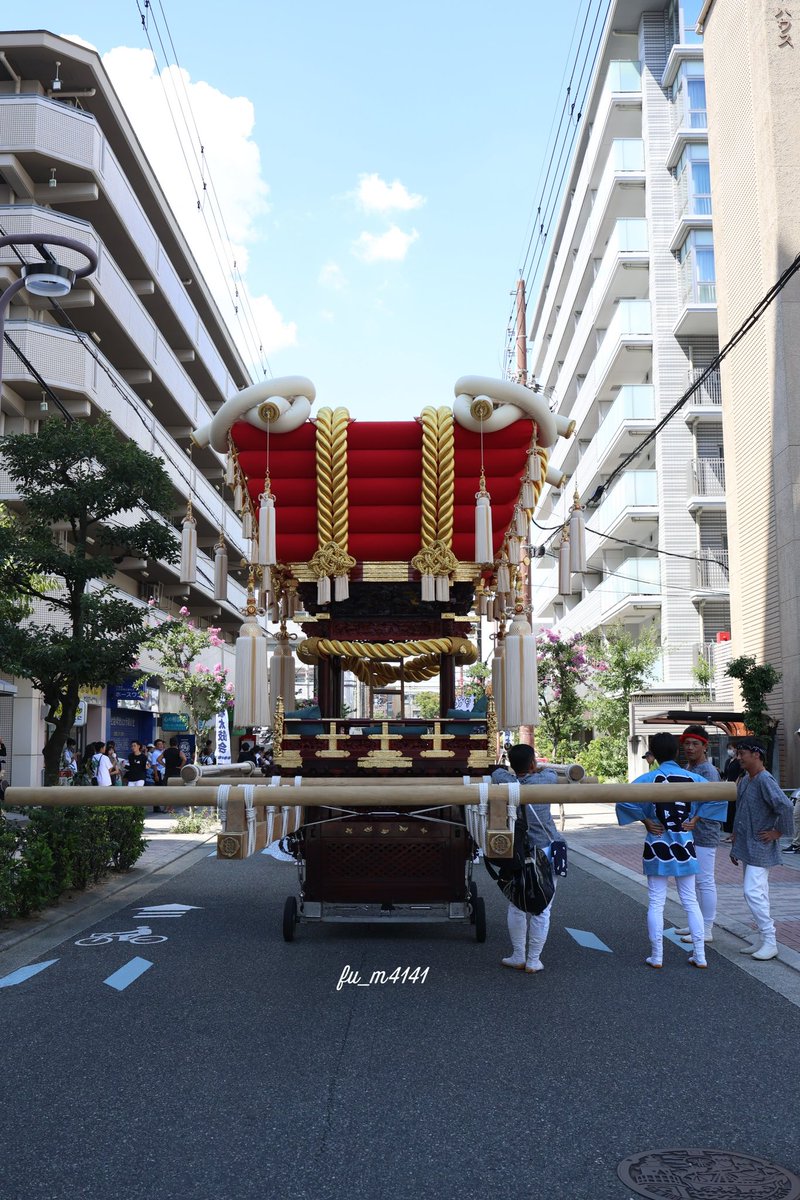 fu_m4141's tweet photo. ②方違神社 榎ふとん太鼓
 
 #方違神社  #榎ふとん太鼓  #堺市 https://t.co/WnT25IZsCf