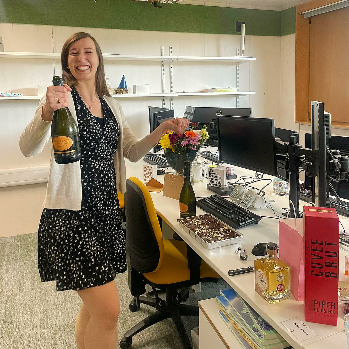 Lauren Moore tweet media