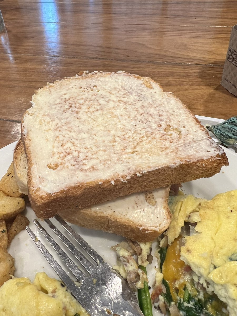 Leah Mackey Schultz 💎 tweet media