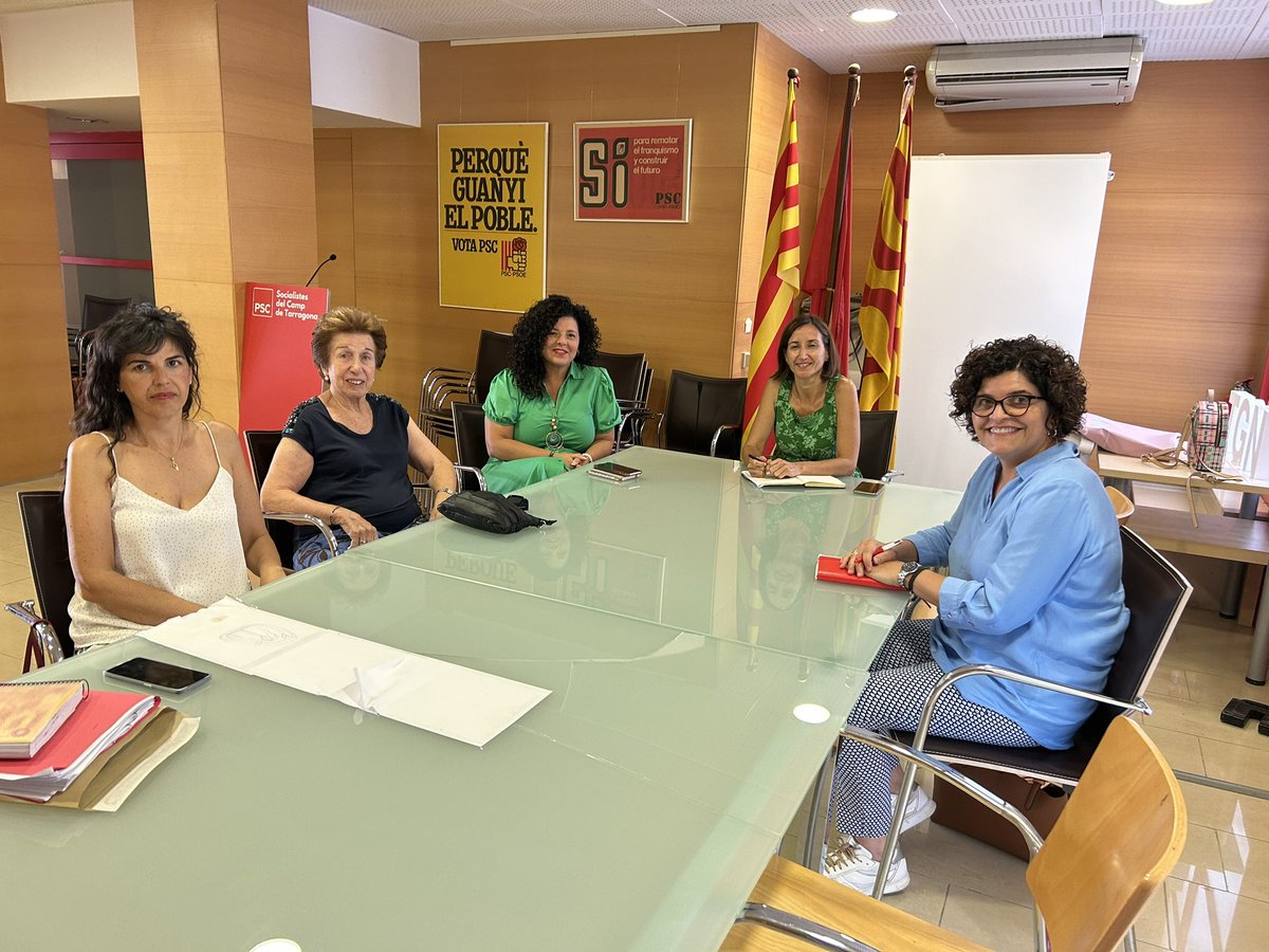 ROSA MARIA IBARRA /❤️ (@rosa_m_ibarra) on Twitter photo Avui amb <a href="/TgnValle/">Valle Mellado</a> ens hem reunit amb l’Associació de Dones Empresàries i Emprenedores de Tarragona <a href="/adee_bpw/">ADEE-BPW Tarragona</a> Hem parlat de les dificultats que encara existeixen per empendre un negoci, especialment si ets dona, i dels temes que els preocupen en el dia a dia de la seva activitat Avui amb <a href="/TgnValle/">Valle Mellado</a> ens hem reunit amb l’Associació de Dones Empresàries i Emprenedores de Tarragona <a href="/adee_bpw/">ADEE-BPW Tarragona</a> Hem parlat de les dificultats que encara existeixen per empendre un negoci, especialment si ets dona, i dels temes que els preocupen en el dia a dia de la seva activitat