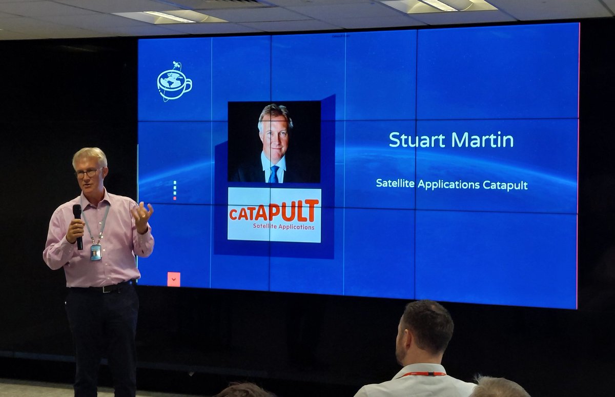 Robin Tucker tweet media