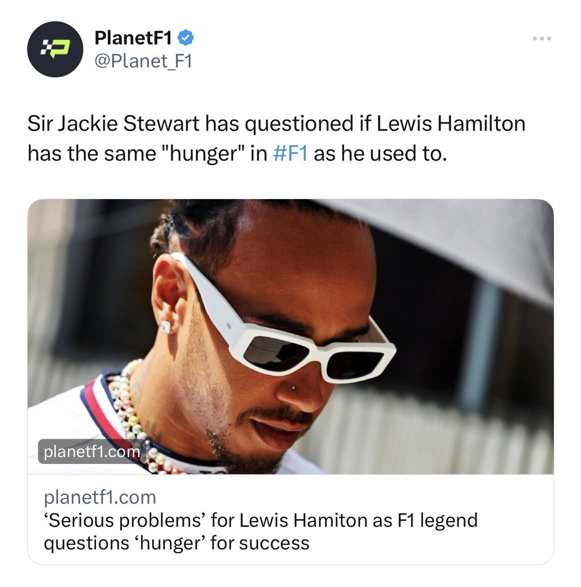 fiagirly's tweet photo. It seems minor, and some may overlook it — but the same way Jackie Stewart was knighted, so was Lewis Hamilton. 

If we are going to use people’s titles correctly, then do so accordingly and be respectful of them both. 

It’s SIR Lewis Hamilton, actually. https://t.co/2KbJHsmR2A