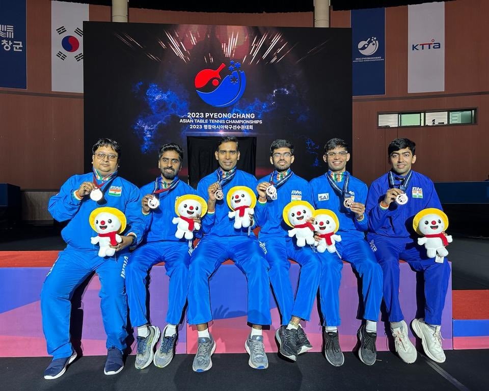 ℂ𝕆ℕ𝔾ℝ𝔸𝕋𝕌𝕃𝔸𝕋𝕀𝕆ℕ𝕊  👏

Kudos to the 🇮🇳 men's 🏓 team for clinching 🥉 at the 2023 Asian Table Tennis Championships! 🤩

📸: <a href="/sathiyantt/">Sathiyan Gnanasekaran OLY</a>

#UltimateTableTennis #TableTennis #UTT