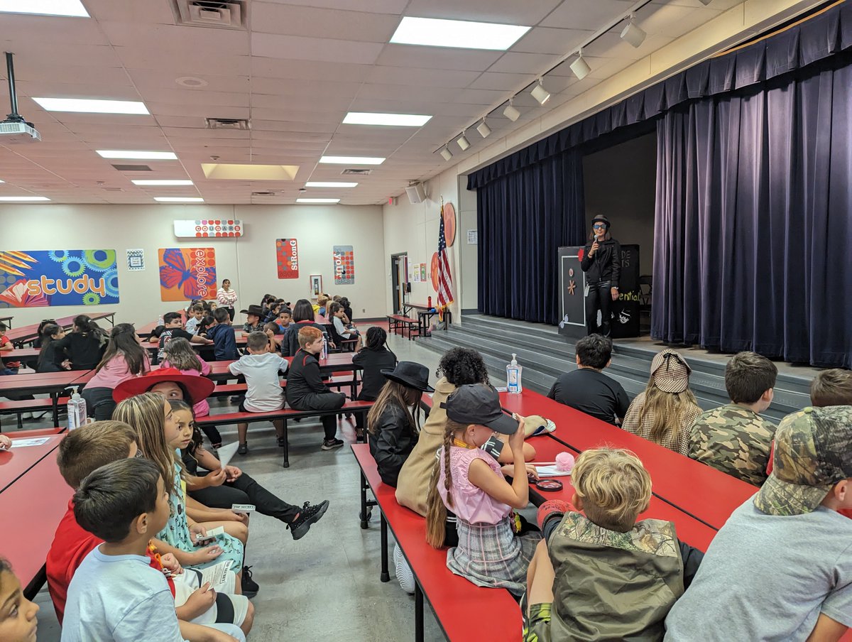 Crosby ISD Reads tweet media