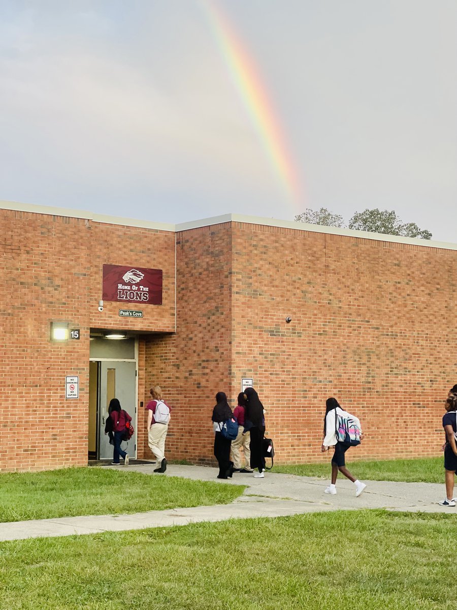 Just a reminder how LUCKY we are to be lions! #everyinteractionmatters #rockandroar #luckytobelions