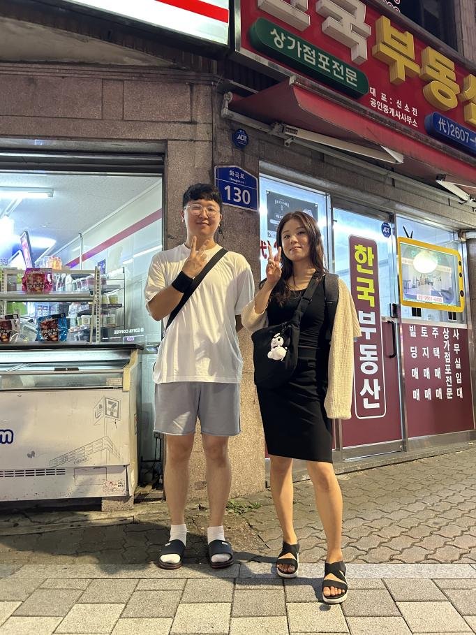 Ashley Kang tweet media