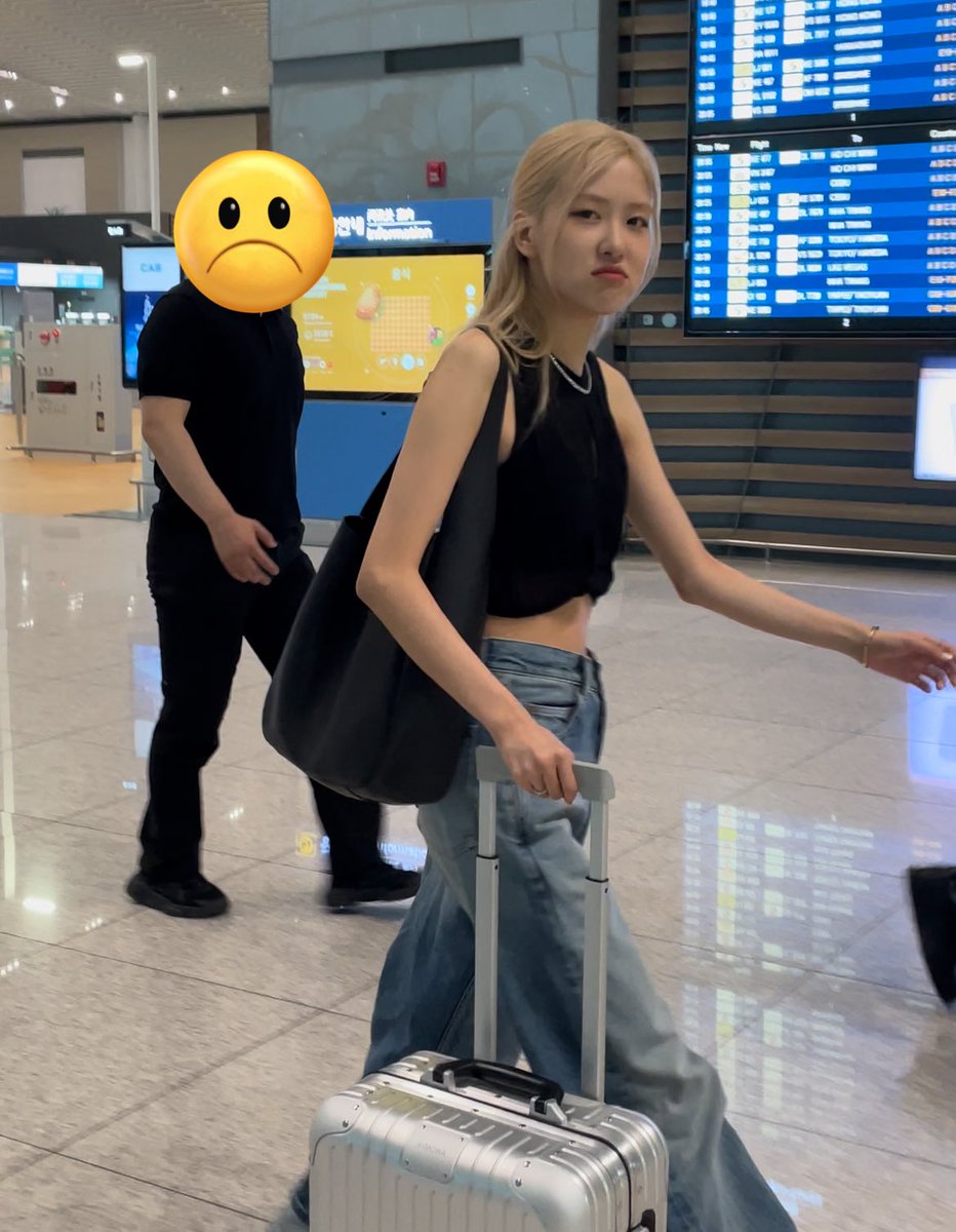 챙이 정말정말 기엽지? 
☹️