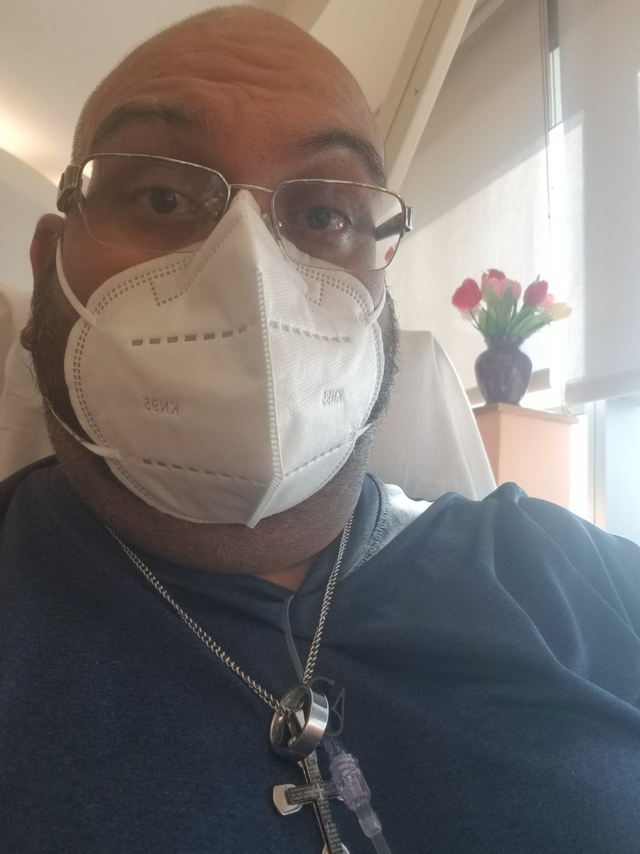 CristianKnight's tweet image. Week 5, Session 3 of chemo infusions. Time for that daily dose of nom noms. Staying positive to get thru the week. We in the long haul ya &amp;amp; will get thru this, so let&apos;s get it done. Much love to you all as always #appendixcancer #love #StrengthInUnity #kickcancersbutt
