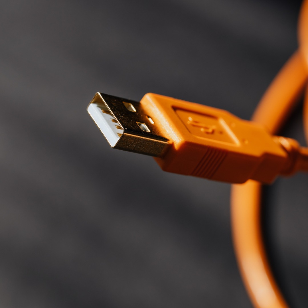 We are currently trying to acquire 300 USB type-A cables to be used for a Technology project. If you have any old cables lying around collecting dust it would be great if students could bring them into Mr Jefferson on the Technology corridor.