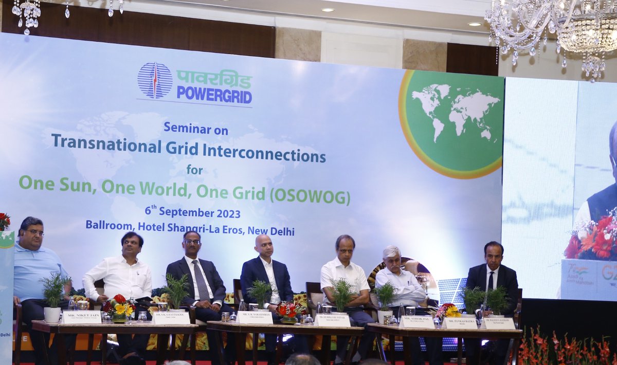 MinOfPower's tweet image. Speaking on the OSOWOG Initiative, Shri Tewari said, &quot;The OSOWOG initiative is a testament to the power of collaboration. We have joined hands with Nations who share our vision and are equally committed to pushing the boundaries of what is possible.&quot;

#OSOWOG | #RenewableEnergy