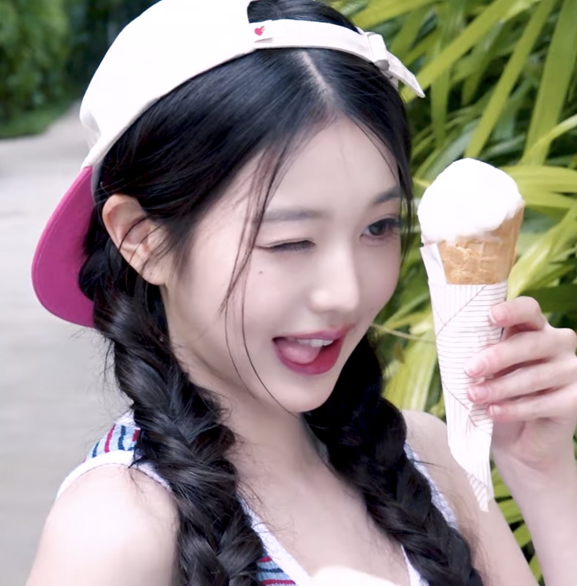 wonyoung pics (@wonyoungpics) on Twitter photo 