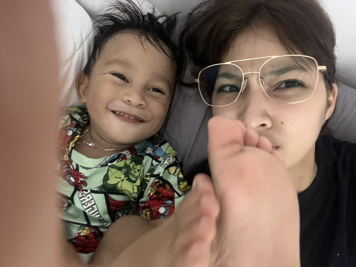 bini_colet's tweet photo. sorry blooms! move ko nalang kumu ko huehue :):) sleep na tayong lahat! good night daw sabi ni ep-ep💗 #BINI_SeptemberComeback https://t.co/xq4eCUzlcU