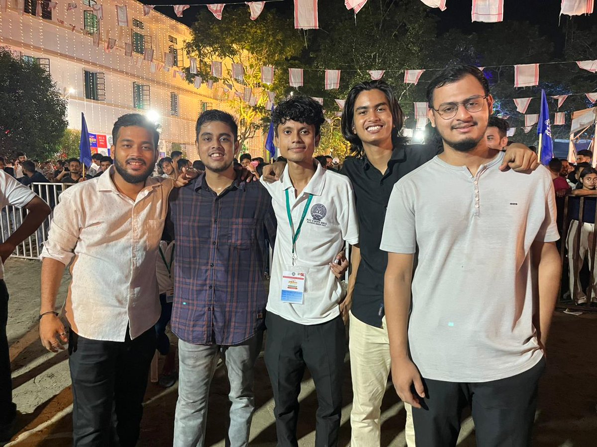 iamKANGKANJYOTI's tweet photo. ন-পুৰণি সতীৰ্থৰ মহামিলন💚
গোপীনাথ বৰদলৈ ২ নং ৩ মহলীয়া ছাত্রাৱাস, গুৱাহাটী বিশ্ববিদ্যালয়
২ আৰু ৩ ছেপ্টেম্বৰ ২০২৩
#RCC2✊🏻 https://t.co/22nTdFvEW0