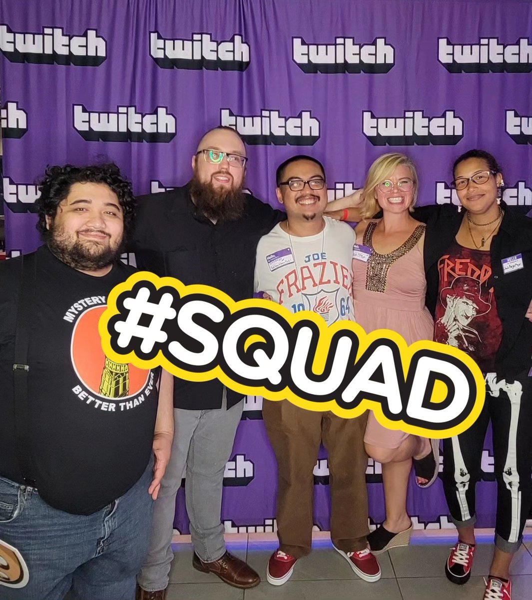DebbStep19's tweet photo. Last weekend we had a DC Streamers meetup @DistrictEDC bar in DC! Prep for photo dumping..
@noskillzsz @TehR3M1X @RavagingOwl @JuliRageMage
@TwitchWDC #dcstreamers https://t.co/w0vOYl1jkQ