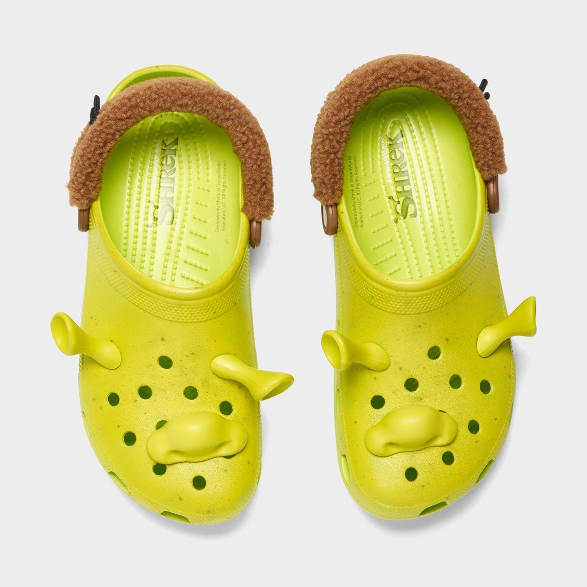 houseofheat's tweet photo. Shrek x Crocs Coming Soon.

DETAILS: https://t.co/WosSv3JPwC https://t.co/MmrMC0MCjR