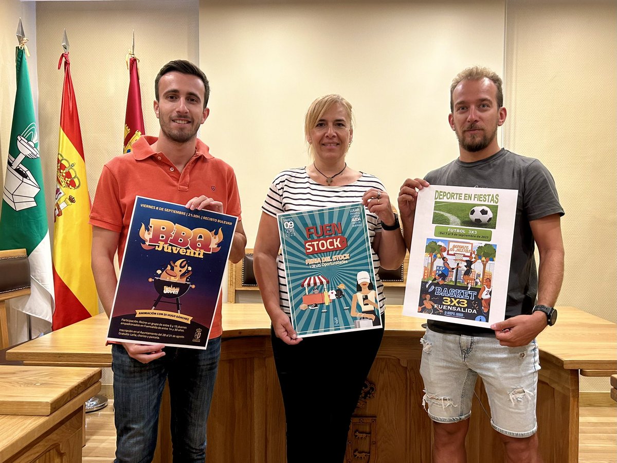 📌 𝗖𝗢𝗠𝗘𝗥𝗖𝗜𝗢, 𝗝𝗨𝗩𝗘𝗡𝗧𝗨𝗗 𝗬 𝗗𝗘𝗣𝗢𝗥𝗧𝗘 𝗦𝗘 𝗨𝗡𝗘𝗡 𝗘𝗡 𝗨𝗡 𝗜𝗡𝗧𝗘𝗡𝗦𝗢 𝗙𝗜𝗡 𝗗𝗘 𝗦𝗘𝗠𝗔𝗡𝗔 𝗥𝗘𝗣𝗟𝗘𝗧𝗢 𝗗𝗘 𝗔𝗖𝗧𝗜𝗩𝗜𝗗𝗔𝗗𝗘𝗦

El <a href="/AytoFuensalida/">Ayuntamiento de Fuensalida</a> ha programado del 7 al 9 de septiembre distintas actividades de comercio, juventud y deporte.