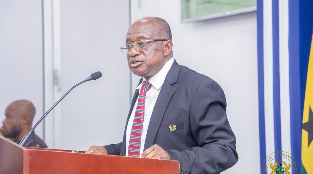 tignews_'s tweet image. “Ashanti Region disappointed Alan” – Simon Osei Mensah reacts
Read more - shorturl.at/kqrGY #alankyerematen #Ashanti #SuperDelegates #INDNews