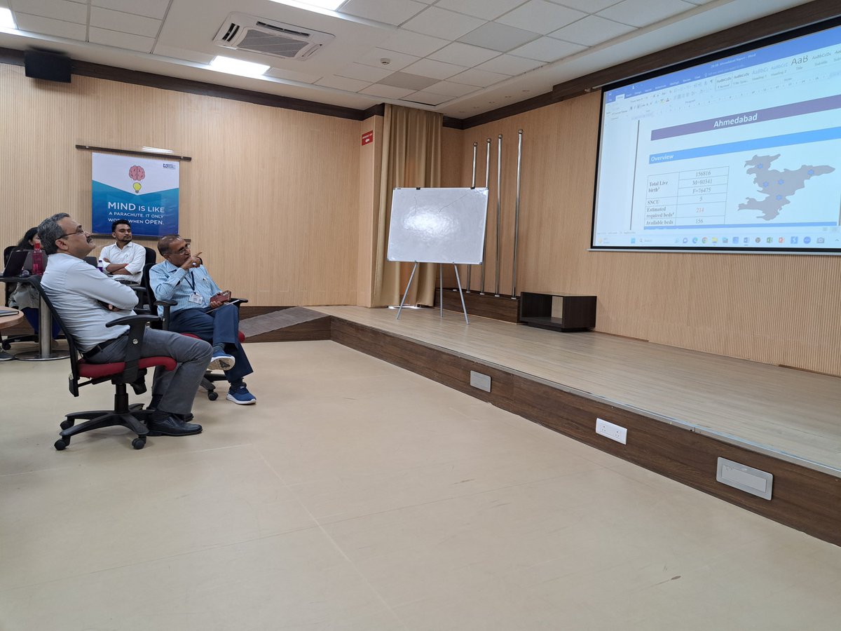 ShsrcGujarat's tweet photo. SHSRC GUJARAT દ્વારા SNCU ના પરર્ફોમન્સ ઇવેલ્યુએશન માટે એક વર્કશોપ રાખવામાં આવેલ જેમાં મેડિકલ કોલેજના કમ્યૂનિટી મેડિસિન ડિપાર્ટમેંટના ફેકલ્ટિ તેમજ સીનિયર રેસિડેન્ટએ ભાગ લીધેલ. @amimkadri, દ્વારા ડેટા એનાલિસિસ ના મહત્વ વિશે અને હેલ્થ સિસ્ટમ સ્ટ્રેન્થનિંગ વિશે સમજાવામાં આવેલ. https://t.co/Oh6SuR1JbI
