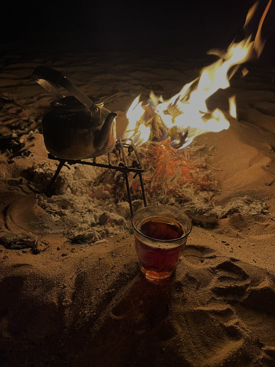 BlIIll's tweet image. انا وبّراد الشاهي فقط