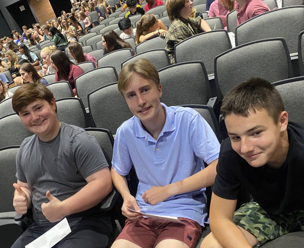BC_Culnan's tweet photo. Grade 9 Orientation! https://t.co/PFSQuzyAAc