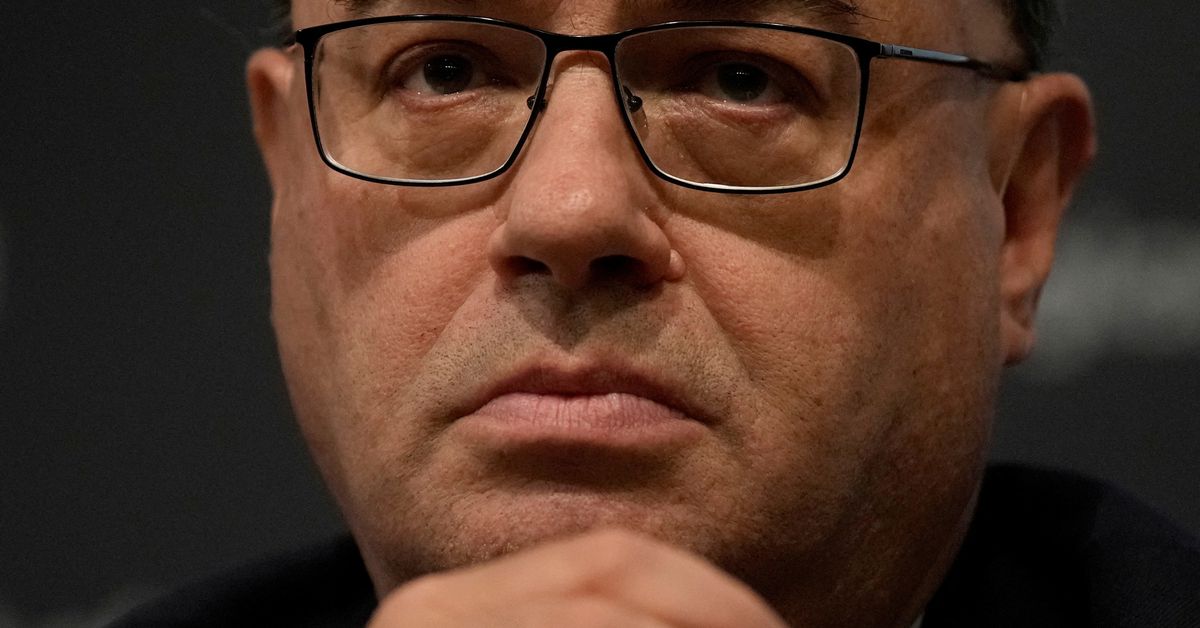Reuters's tweet photo. Bank of England is 'much nearer' to peak interest rates, Bailey says https://t.co/WwDA0OiTfZ https://t.co/PC8Cbcvw1J