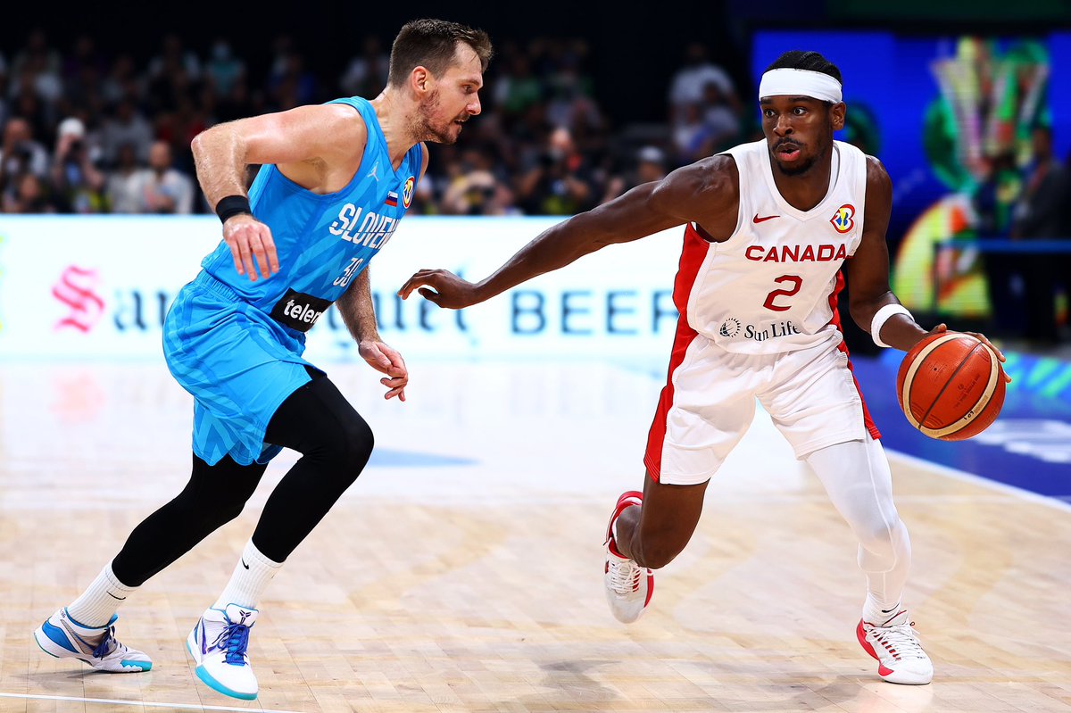 SGA's 🇨🇦 quarter-final stats vs. Slovenia:

📊 31 PTS | 10 REB | 4 AST | 2 STL

<a href="/FIBAWC/">FIBA Basketball World Cup 🏆</a> x <a href="/CanBball/">Canada Basketball</a>