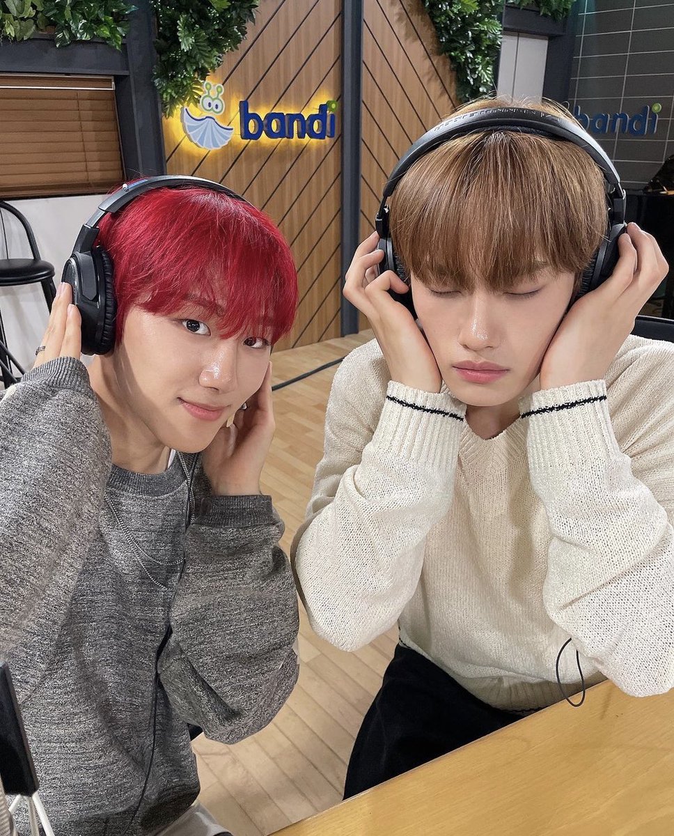 금깅 tweet media