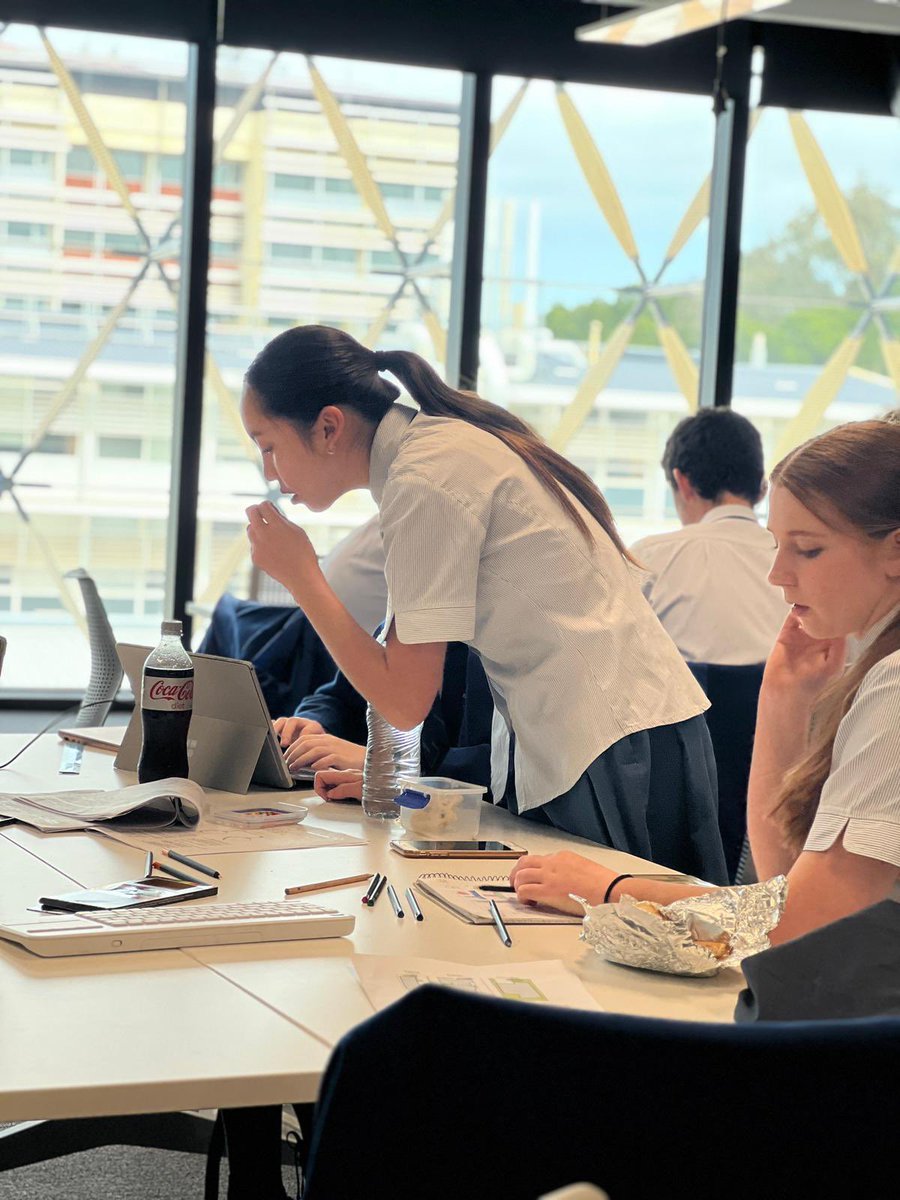 Beth Murphy tweet media