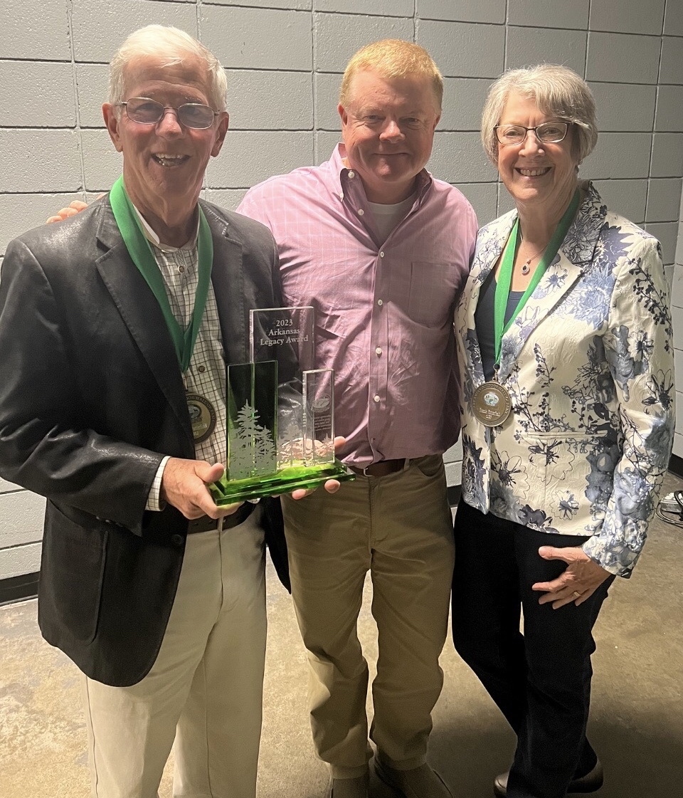 Proud of Mr. Larry and Mrs. Brenda Potterfield for their contributions to youth shooting sports. They were recently honored by the AG&FF as the 2023 Legacy Award Recipients. Congratulations! @midwayusa