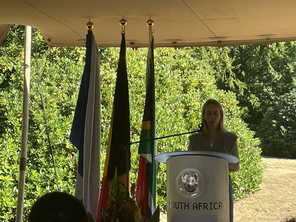 andi81's tweet photo. Coming up soon: GEO Week 2023 Ministerial Summit in stunning Cape Town. Great to have @SAEmbassyBrusse hosting  the permanent missions for a briefing! #earthobservations #TheEarthTalks https://t.co/gu6YFKAwRZ