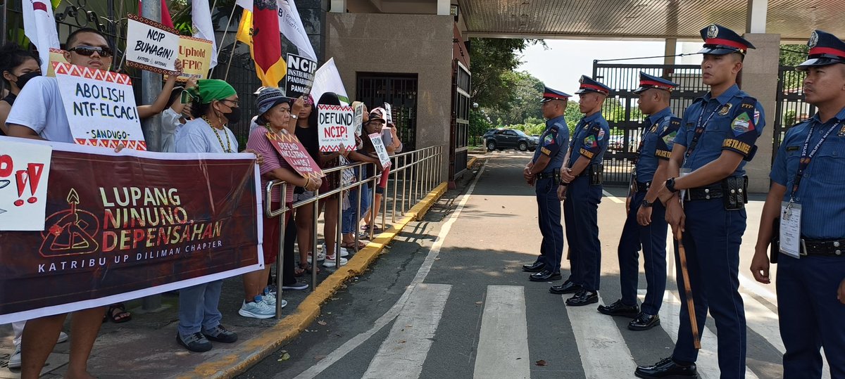 katribu_natl's tweet photo. ICYMI: Indigenous Peoples and advocates picketed at the South Gate of the House of Representatives earlier this afternoon, protesting against the approval of the NCIP 2024 budget, with calls to defund it.
#DefundNCIP
#AbolishNTFELCAC
#CapuyanOutNow
#StopTheAttacks https://t.co/47TzroguhV