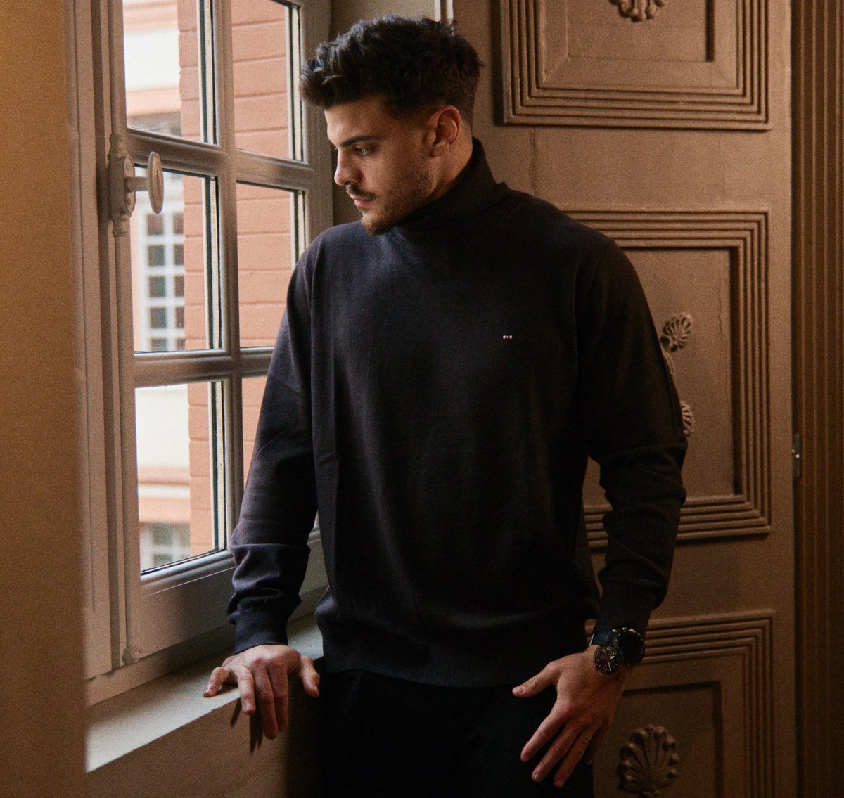 Garmin 🤝 <a href="/RomainNtamack/">Romain Ntamack</a> 
Unis dans les moments forts comme dans les moments durs !

Tous derrière l'Equipe de France, faites-nous encore rêver 🏉

#MARQYourStory #MARQAthlete