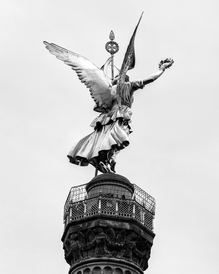 Jea_Pics's tweet photo. One Day I'll Fly Away ...
Siegessäule, Berlin.
August, 2023.
#berlinfotos #bnwmood #blackandwhite #humberlin #berlincity #berlintravel #berlinmitte https://t.co/dYAzS3Y4Y2