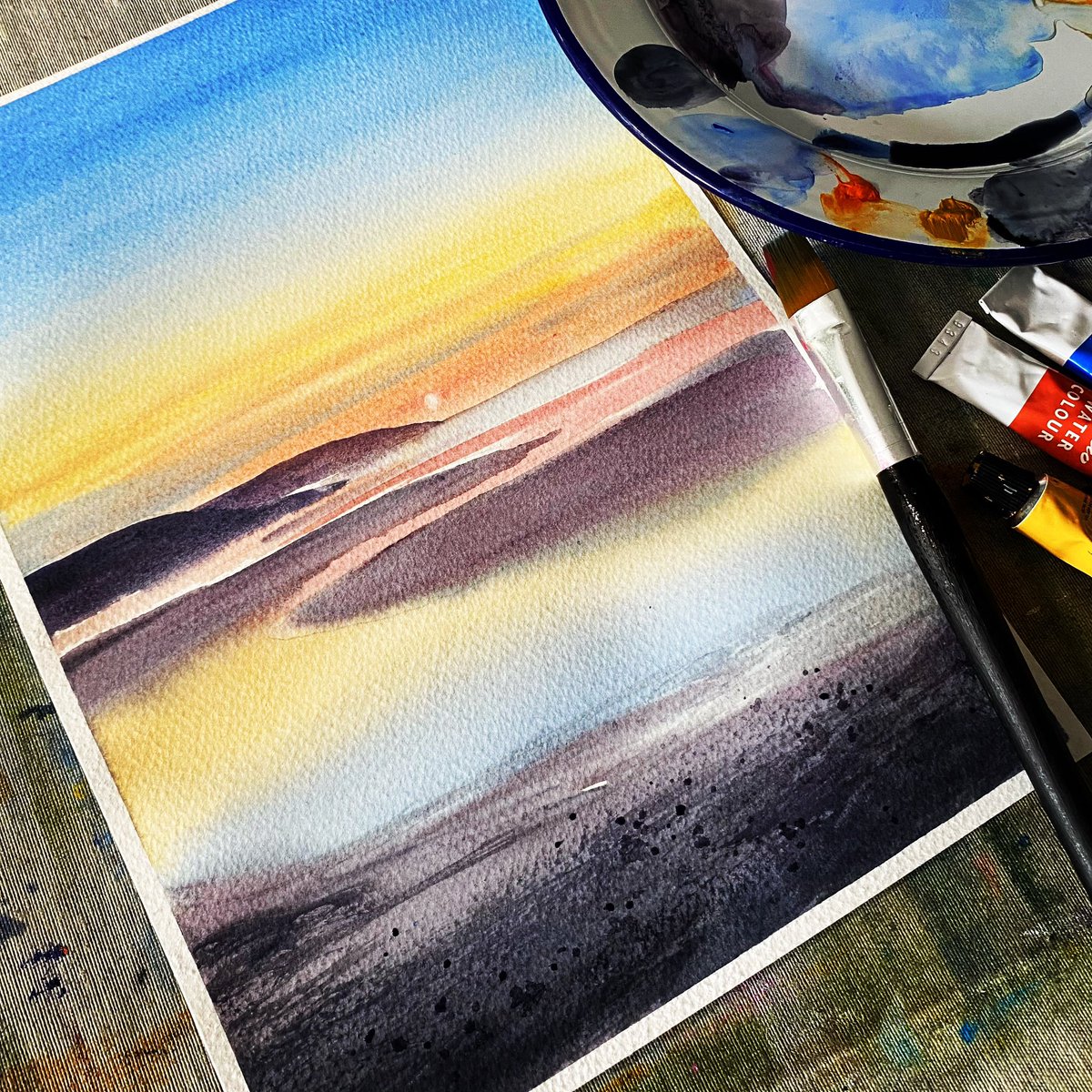 CathrynJeff's tweet photo. Simple watercolour sunset over sea. Mainly wet in wet technique. https://t.co/FZoSr0ddtP