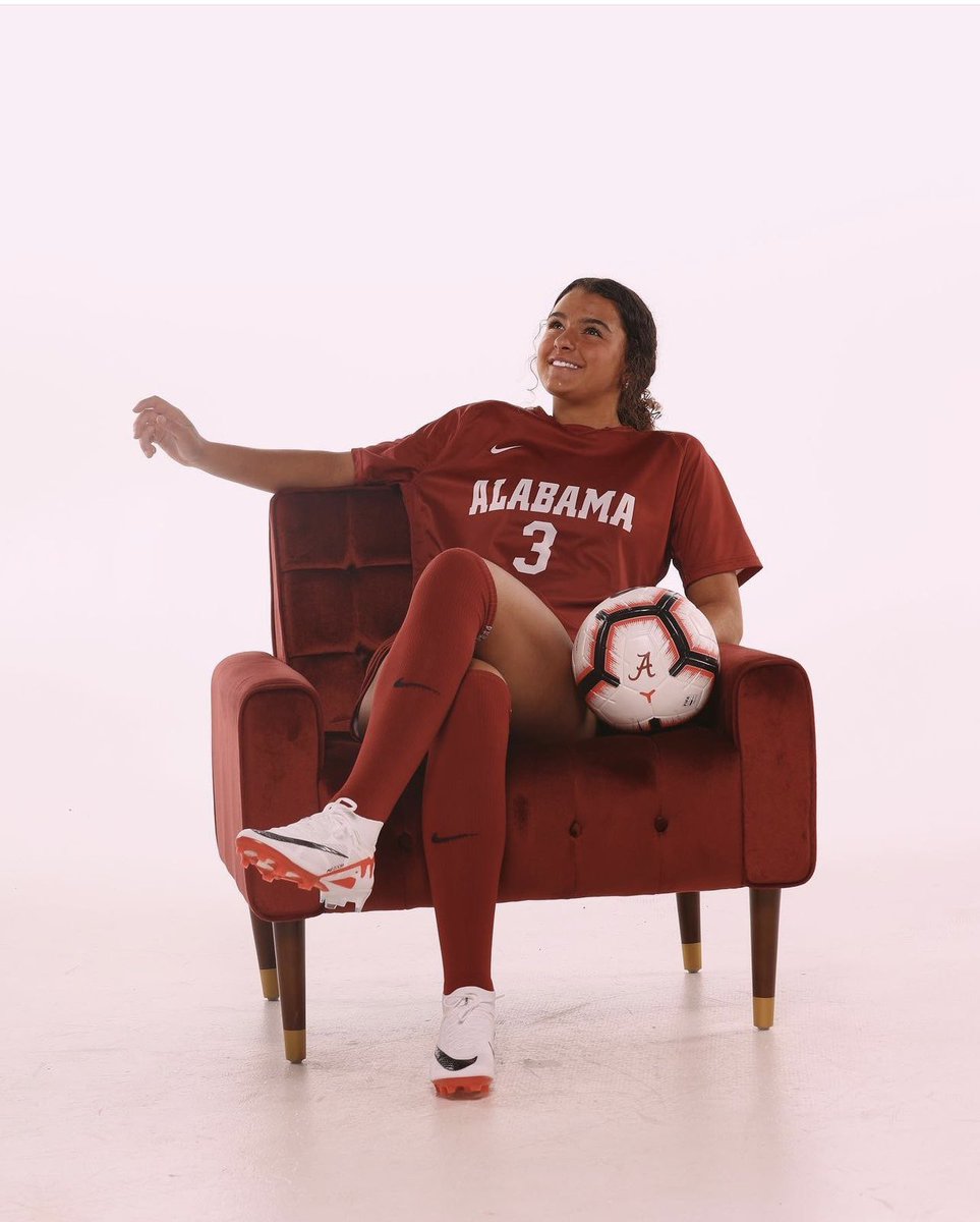 WSOC Recruits (@wsocrecruits) on Twitter photo 📣 𝑪𝑶𝑴𝑴𝑰𝑻𝑴𝑬𝑵𝑻 𝑨𝑳𝑬𝑹𝑻
Georgia is producing ⭐️s. Top 5 player regionally and top 40 player nationally <a href="/SophMartelli/">Soph Martelli</a> commits to a top 25 program, <a href="/AlabamaSoccer/">Alabama Soccer</a>. No doubt she will make her mark in Tuscaloosa! #RollTide 📣 𝑪𝑶𝑴𝑴𝑰𝑻𝑴𝑬𝑵𝑻 𝑨𝑳𝑬𝑹𝑻
Georgia is producing ⭐️s. Top 5 player regionally and top 40 player nationally <a href="/SophMartelli/">Soph Martelli</a> commits to a top 25 program, <a href="/AlabamaSoccer/">Alabama Soccer</a>. No doubt she will make her mark in Tuscaloosa! #RollTide