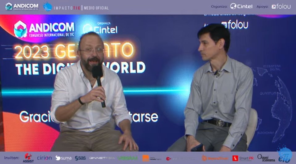 ImpactoTIC's tweet image. ¡Y desde nuestro #MediaCenter! Edgar Helou, Country Manager de #AWS en Colombia, comenta cuál es su objetivo en #ANDICOM2023: &quot;Venimos a ayudar a las empresas a adoptar la #IA generativa. Estamos comprometidos con la democratización de esta tecnología para que no la vean lejana…
