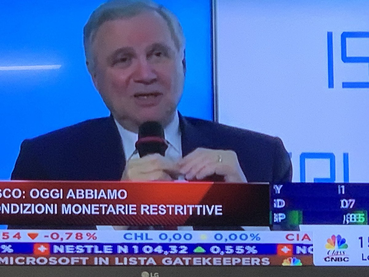 #Visco attacca i falchi #BCE
“Sui tassi ora potremmo fermarci, e poi restare restrittivi. Il rallentamento è evidente. Il credito non cresce piu’, e l’effetto del forte inasprimento non si è ancora trasferito del tutto alla economia reale. Attenti a fare troppo”.<a href="/classcnbc/">Class CNBC</a>
