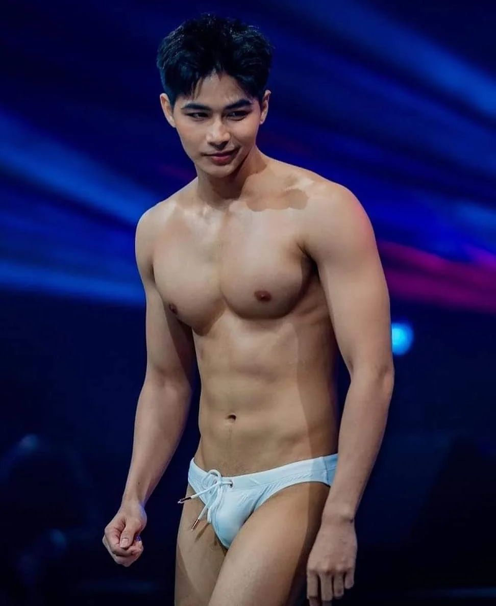 ejaisingig's tweet photo. สรุปที่เห็นหัว มันคือครอบเซฟเหรอ https://t.co/e1KQM64EEd