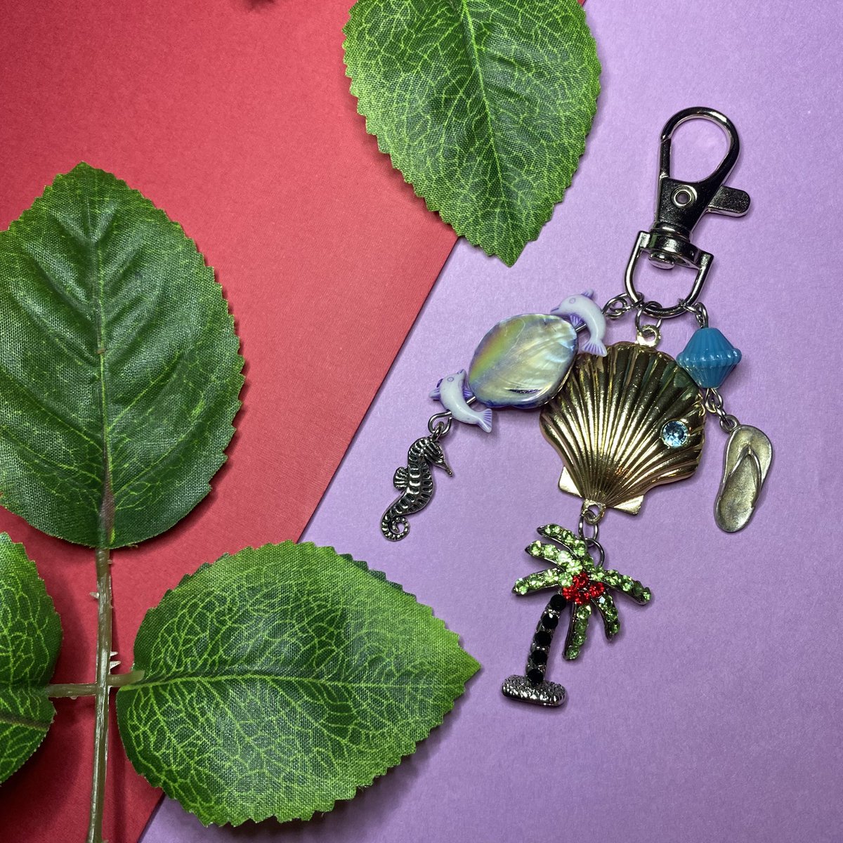 Beachy keychains to keep summer with you all year long ☀️